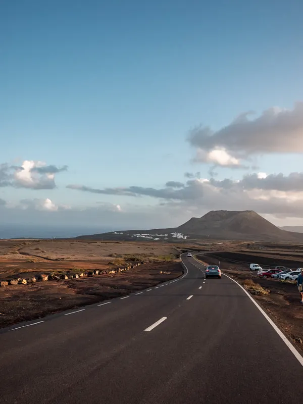 Immagine carosello senza testo alternativo